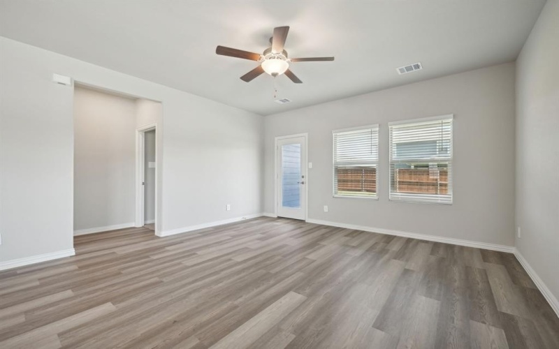 521 Willet Drive, McKinney, TX 75069, 4 Habitaciones Habitaciones , ,2 BañosBaños,Residential,En Venta,521 Willet Drive,20918217