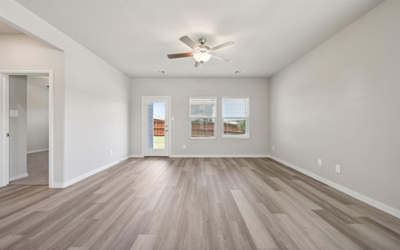 521 Willet Drive, McKinney, TX 75069, 4 Habitaciones Habitaciones , ,2 BañosBaños,Residential,En Venta,521 Willet Drive,20918217