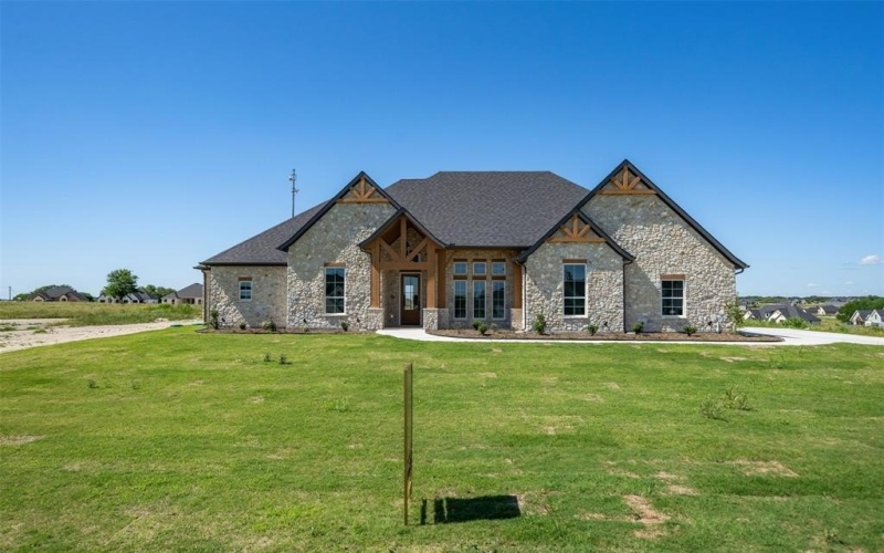 2017 Downslope Lane, Weatherford, TX 76087, 4 Bedrooms Bedrooms, ,3 BathroomsBathrooms,Residential,For Sale,2017 Downslope Lane,20893177