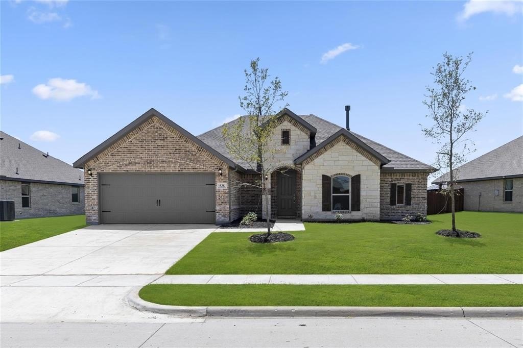 538 Amesbury Drive, Forney, TX 75126, 3 Bedrooms Bedrooms, ,2 BathroomsBathrooms,Residential,For Sale,538 Amesbury Drive,20893194