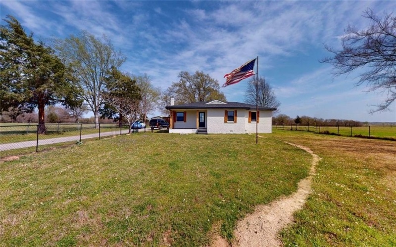 10538 Fm 753, Athens, TX 75751, 3 Bedrooms Bedrooms, ,2 BathroomsBathrooms,Residential,For Sale,10538 Fm 753,20882958