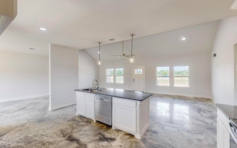 1201 Smyrna Meadows Road, Sunset, TX 76270, 3 Bedrooms Bedrooms, ,2 BathroomsBathrooms,Residential,For Sale,1201 Smyrna Meadows Road,20899689