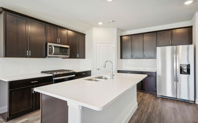 608 Willet Drive, McKinney, TX 75069, 4 Bedrooms Bedrooms, ,3 BathroomsBathrooms,Residential,For Sale,608 Willet Drive,20910240