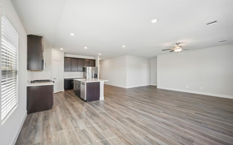 608 Willet Drive, McKinney, TX 75069, 4 Bedrooms Bedrooms, ,3 BathroomsBathrooms,Residential,For Sale,608 Willet Drive,20910240