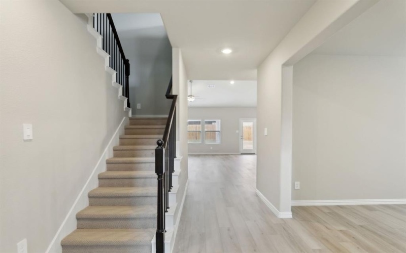 607 Ezra Lane, McKinney, TX 75069, 4 Bedrooms Bedrooms, ,2 BathroomsBathrooms,Residential,For Sale,607 Ezra Lane,20910259