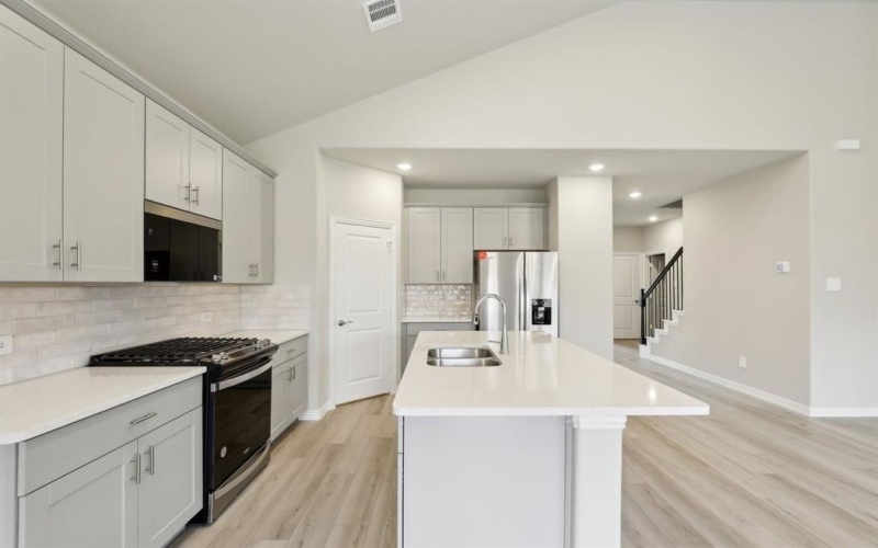 607 Ezra Lane, McKinney, TX 75069, 4 Bedrooms Bedrooms, ,2 BathroomsBathrooms,Residential,For Sale,607 Ezra Lane,20910259