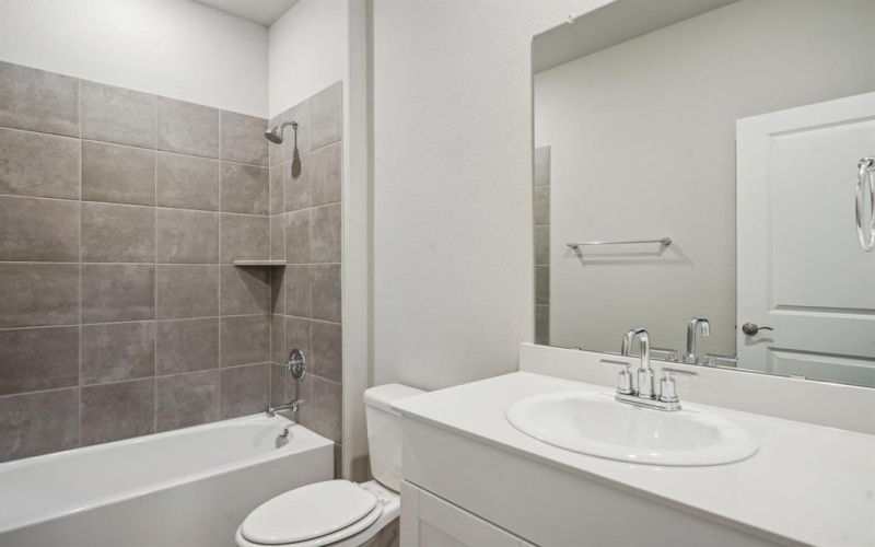606 Willet Drive, McKinney, TX 75069, 5 Bedrooms Bedrooms, ,3 BathroomsBathrooms,Residential,For Sale,606 Willet Drive,20910273
