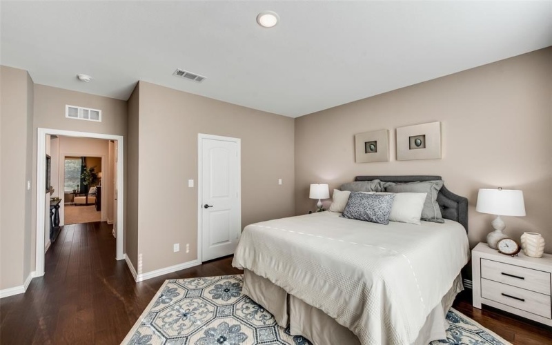 2101 Crystal Palace Boulevard, Alvarado, TX 76009, 4 Habitaciones Habitaciones , ,3 BañosBaños,Residential,En Venta,2101 Crystal Palace Boulevard,20933427