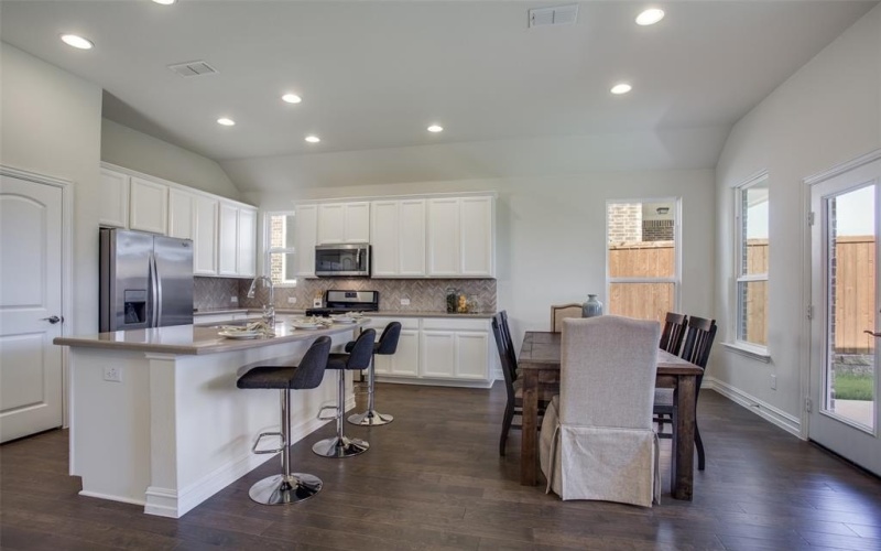 11213 Boyne Avenue, Fort Worth, TX 76052, 3 Bedrooms Bedrooms, ,2 BathroomsBathrooms,Residential,For Sale,11213 Boyne Avenue,20931025