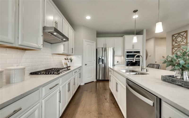 825 Norfolk Lane, Godley, TX 76044, 5 Habitaciones Habitaciones , ,5 BañosBaños,Residential,En Venta,825 Norfolk Lane,20931193