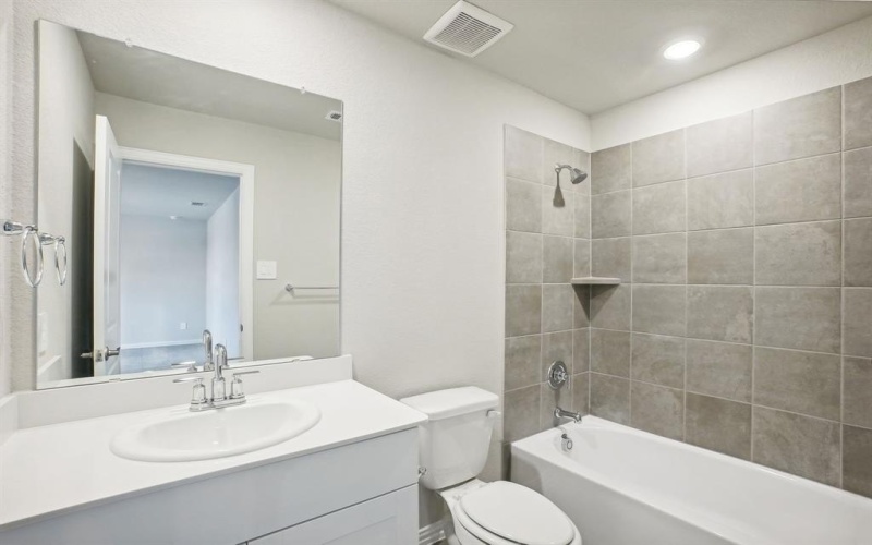 10728 Modoc Drive, Fort Worth, TX 76179, 4 Bedrooms Bedrooms, ,3 BathroomsBathrooms,Residential,For Sale,10728 Modoc Drive,20925424