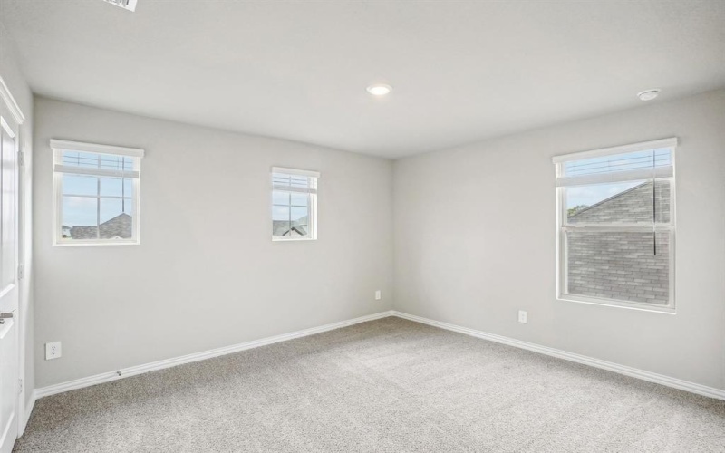 10728 Modoc Drive, Fort Worth, TX 76179, 4 Bedrooms Bedrooms, ,3 BathroomsBathrooms,Residential,For Sale,10728 Modoc Drive,20925424
