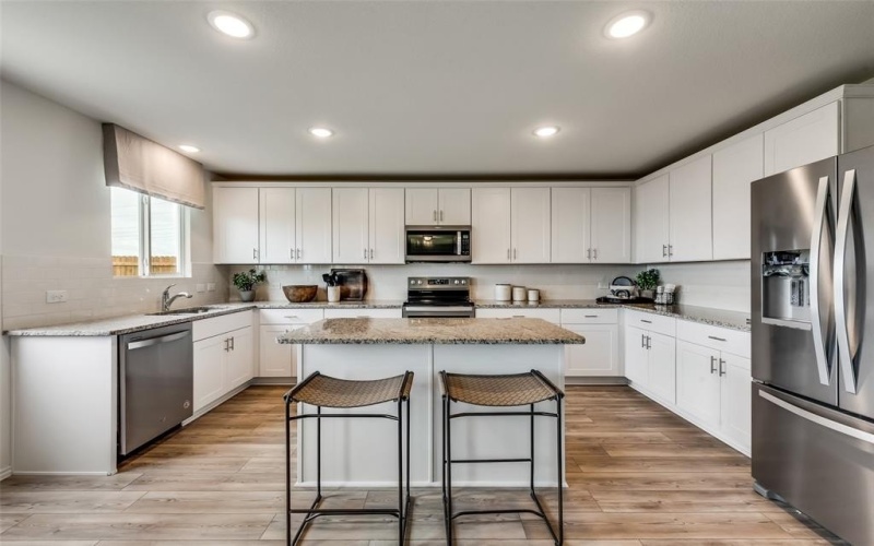 2051 Pleasant Knoll Circle, Forney, TX 75126, 4 Bedrooms Bedrooms, ,3 BathroomsBathrooms,Residential,For Sale,2051 Pleasant Knoll Circle,20928914