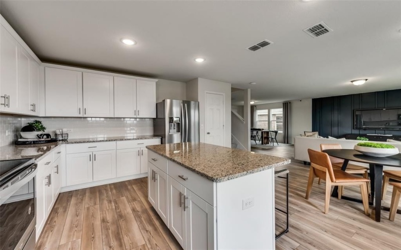 2051 Pleasant Knoll Circle, Forney, TX 75126, 4 Bedrooms Bedrooms, ,3 BathroomsBathrooms,Residential,For Sale,2051 Pleasant Knoll Circle,20928914