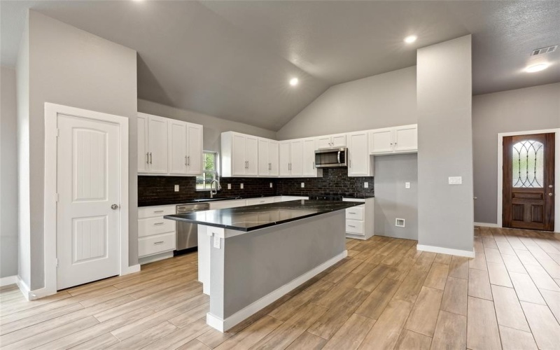 1202 Commerce Drive, Greenville, TX 75401, 4 Bedrooms Bedrooms, ,2 BathroomsBathrooms,Residential,For Sale,1202 Commerce Drive,20934028