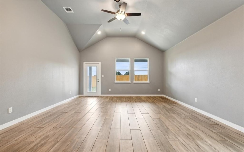 1202 Commerce Drive, Greenville, TX 75401, 4 Bedrooms Bedrooms, ,2 BathroomsBathrooms,Residential,For Sale,1202 Commerce Drive,20934028