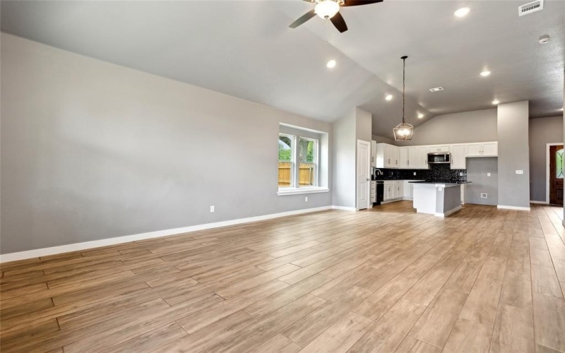 1202 Commerce Drive, Greenville, TX 75401, 4 Bedrooms Bedrooms, ,2 BathroomsBathrooms,Residential,For Sale,1202 Commerce Drive,20934028