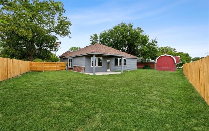 1202 Commerce Drive, Greenville, TX 75401, 4 Bedrooms Bedrooms, ,2 BathroomsBathrooms,Residential,For Sale,1202 Commerce Drive,20934028