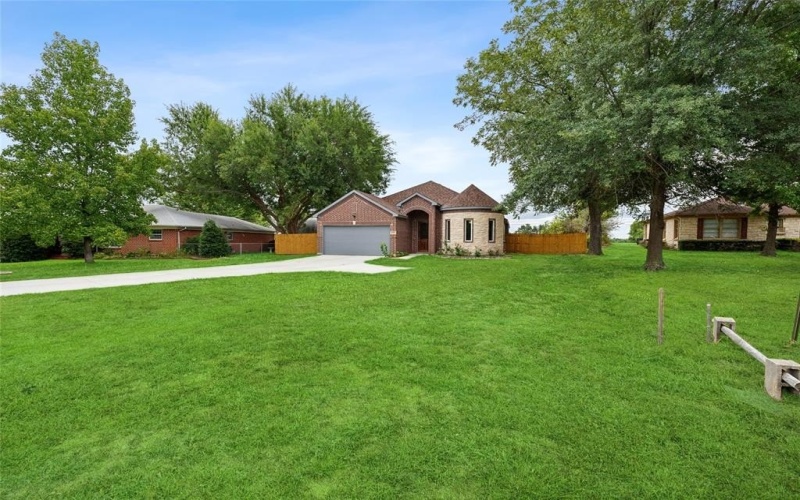1202 Commerce Drive, Greenville, TX 75401, 4 Bedrooms Bedrooms, ,2 BathroomsBathrooms,Residential,For Sale,1202 Commerce Drive,20934028