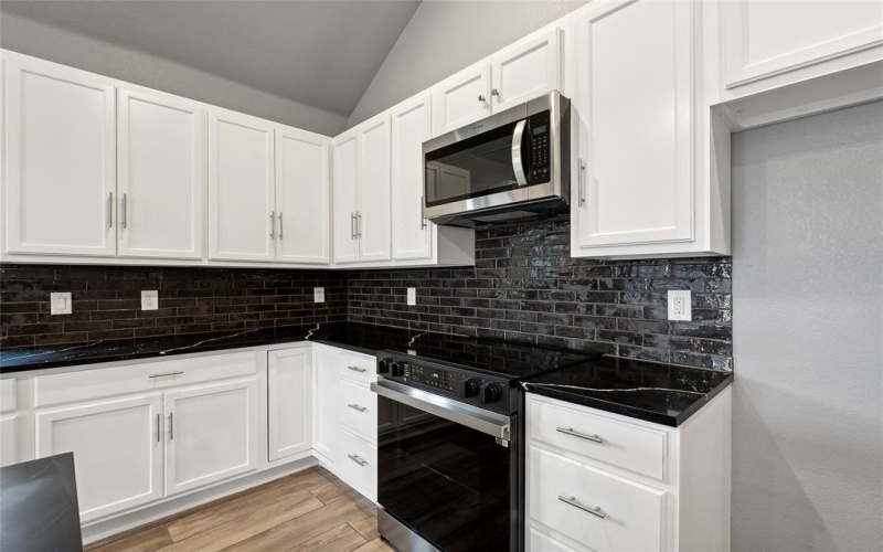1202 Commerce Drive, Greenville, TX 75401, 4 Bedrooms Bedrooms, ,2 BathroomsBathrooms,Residential,For Sale,1202 Commerce Drive,20934028