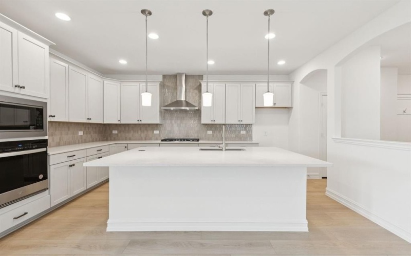 2824 Tophill Drive, Celina, TX 75009, 5 Bedrooms Bedrooms, ,5 BathroomsBathrooms,Residential,For Sale,2824 Tophill Drive,20929068