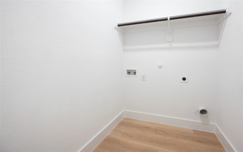 3900 De Maggio Avenue, Dallas, TX 75210, 4 Habitaciones Habitaciones , ,2 BañosBaños,Residential,En Venta,3900 De Maggio Avenue,20929406