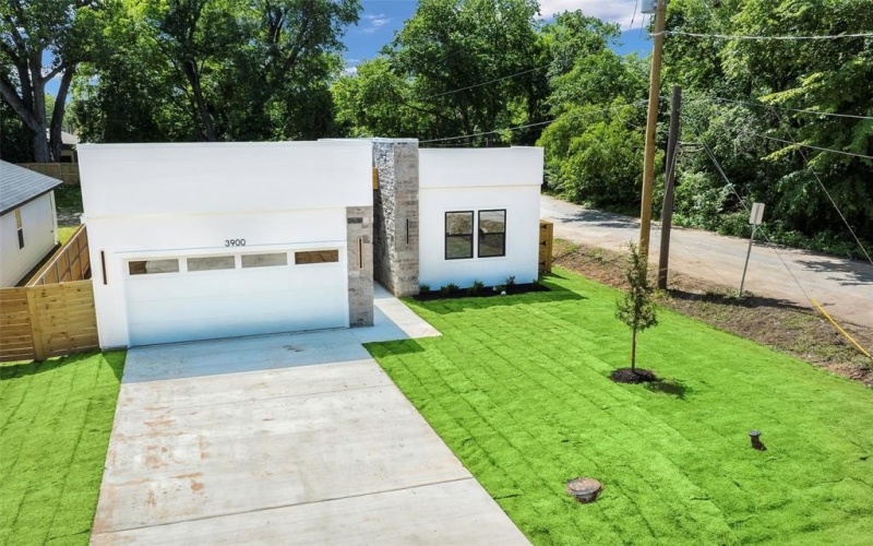 3900 De Maggio Avenue, Dallas, TX 75210, 4 Habitaciones Habitaciones , ,2 BañosBaños,Residential,En Venta,3900 De Maggio Avenue,20929406