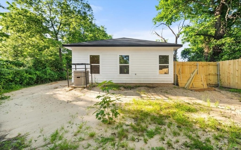 710 E 3rd Avenue, Corsicana, TX 75110, 3 Bedrooms Bedrooms, ,2 BathroomsBathrooms,Residential,For Sale,710 E 3rd Avenue,20930673