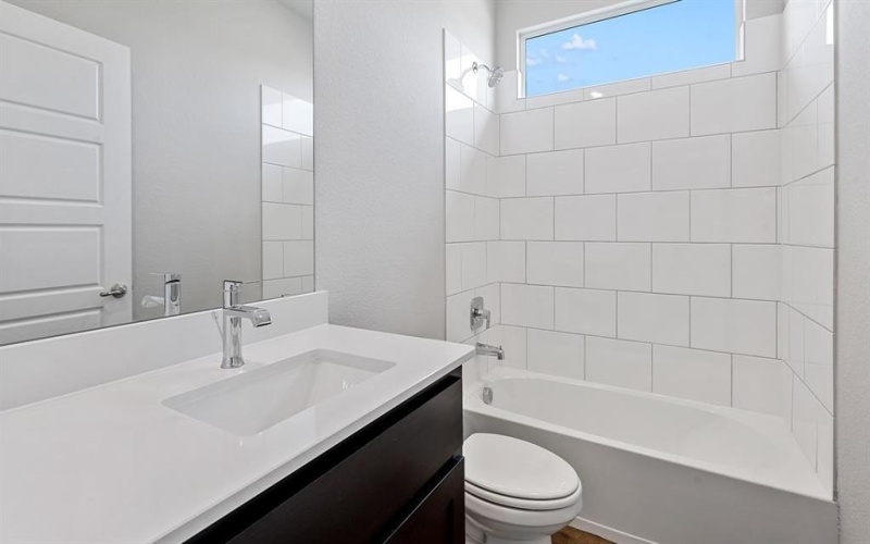 8721 LEAFY Lane, Justin, TX 76247, 5 Bedrooms Bedrooms, ,5 BathroomsBathrooms,Residential,For Sale,8721 LEAFY Lane,20933729