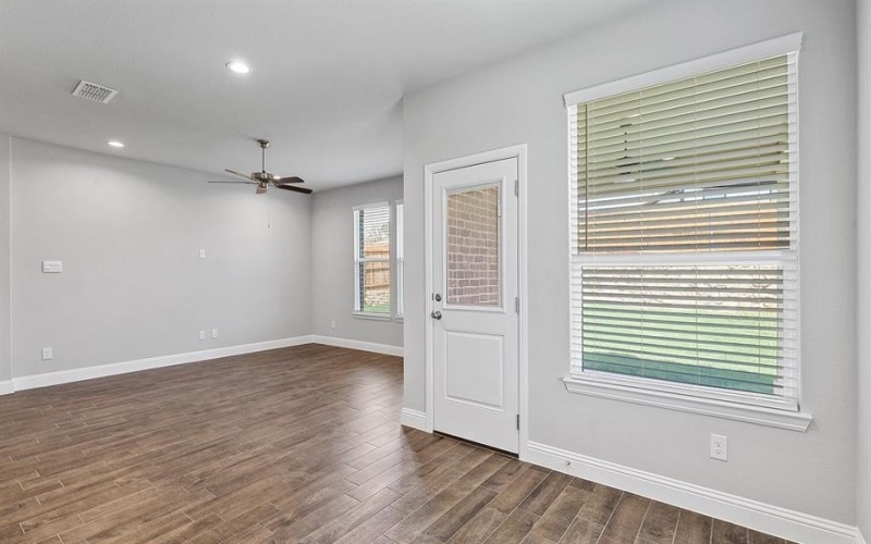 8721 LEAFY Lane, Justin, TX 76247, 5 Bedrooms Bedrooms, ,5 BathroomsBathrooms,Residential,For Sale,8721 LEAFY Lane,20933729