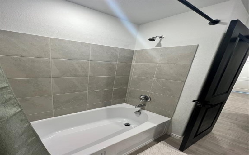 7804 Thornton Drive, McKinney, TX 75701, 4 Habitaciones Habitaciones , ,2 BañosBaños,Residential,En Venta,7804 Thornton Drive,20929590
