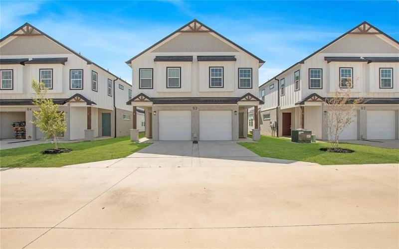 1319 W Main Street #7, Gun Barrel City, TX 75156, 3 Habitaciones Habitaciones , ,2 BañosBaños,Residential Lease,En Alquiler,1319 W Main Street,20934600