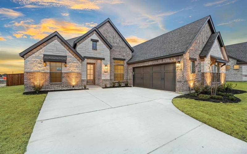 805 Anthem Lane, Forney, TX 75126, 4 Bedrooms Bedrooms, ,2 BathroomsBathrooms,Residential,For Sale,805 Anthem Lane,20934622