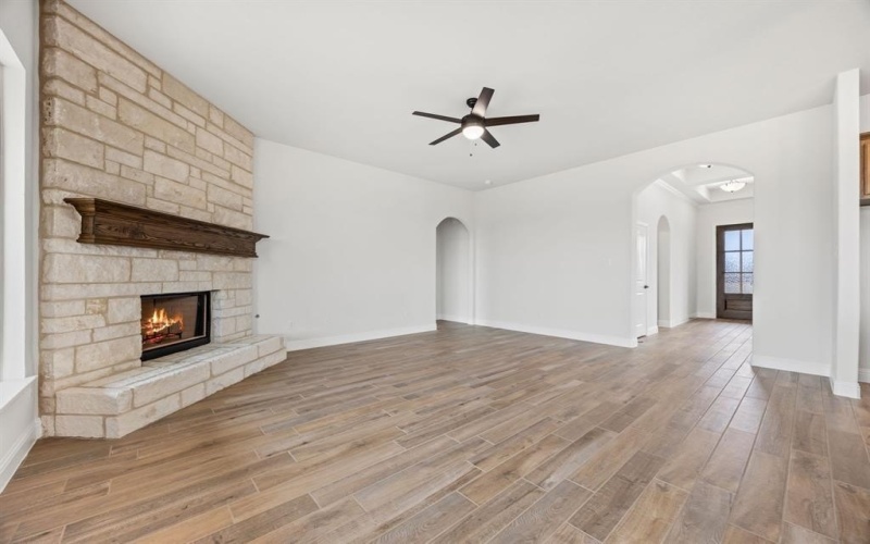 805 Anthem Lane, Forney, TX 75126, 4 Bedrooms Bedrooms, ,2 BathroomsBathrooms,Residential,For Sale,805 Anthem Lane,20934622