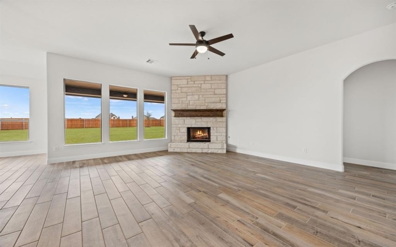 805 Anthem Lane, Forney, TX 75126, 4 Bedrooms Bedrooms, ,2 BathroomsBathrooms,Residential,For Sale,805 Anthem Lane,20934622