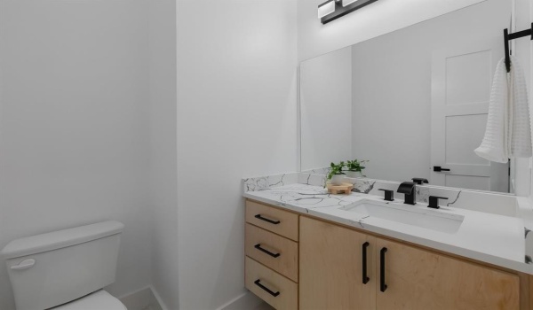 1921 Pollard Street, Dallas, TX 75208, 3 Bedrooms Bedrooms, ,3 BathroomsBathrooms,Residential,For Sale,1921 Pollard Street,20929895