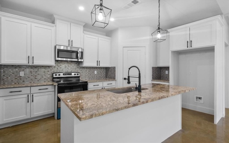 204 Gorman Street, Corsicana, TX 75110, 3 Habitaciones Habitaciones , ,2 BañosBaños,Residential,En Venta,204 Gorman Street,20929876