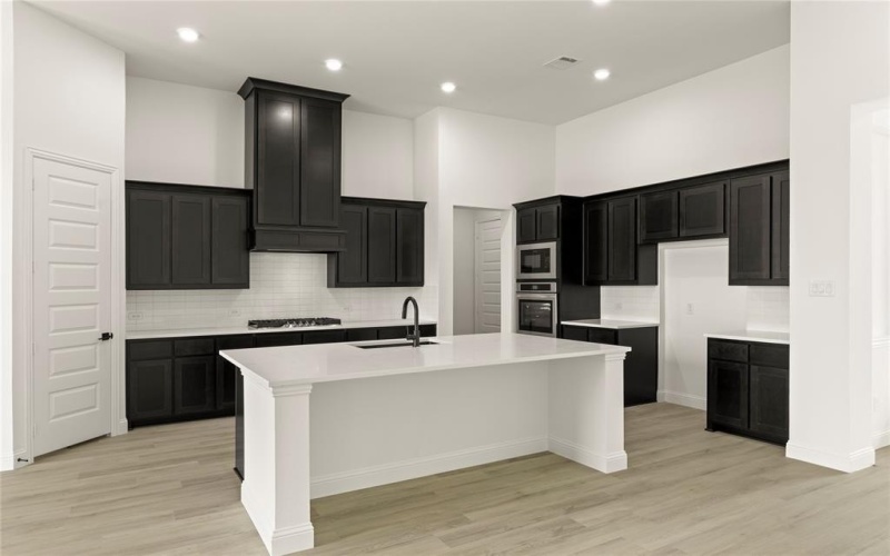 6620 Emerson, Mesquite, TX 75126, 4 Habitaciones Habitaciones , ,3 BañosBaños,Residential,En Venta,6620 Emerson,20934750