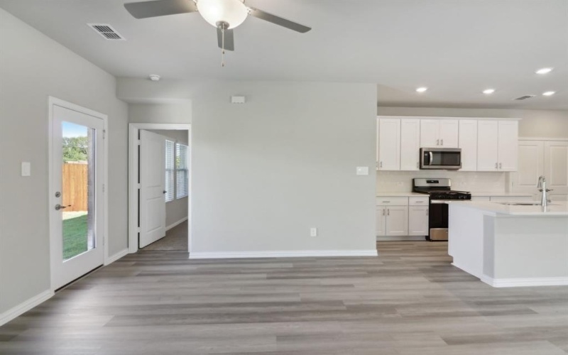 512 Willet Drive, McKinney, TX 75069, 4 Bedrooms Bedrooms, ,2 BathroomsBathrooms,Residential,For Sale,512 Willet Drive,20932801