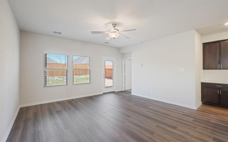 416 Ezra Lane, McKinney, TX 75069, 4 Bedrooms Bedrooms, ,2 BathroomsBathrooms,Residential,For Sale,416 Ezra Lane,20932809