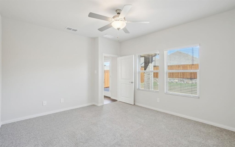 416 Ezra Lane, McKinney, TX 75069, 4 Bedrooms Bedrooms, ,2 BathroomsBathrooms,Residential,For Sale,416 Ezra Lane,20932809