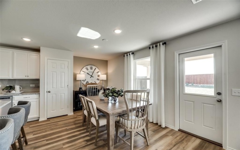 2050 Pleasant Knoll Circle, Forney, TX 75126, 4 Bedrooms Bedrooms, ,3 BathroomsBathrooms,Residential,For Sale,2050 Pleasant Knoll Circle,20930332