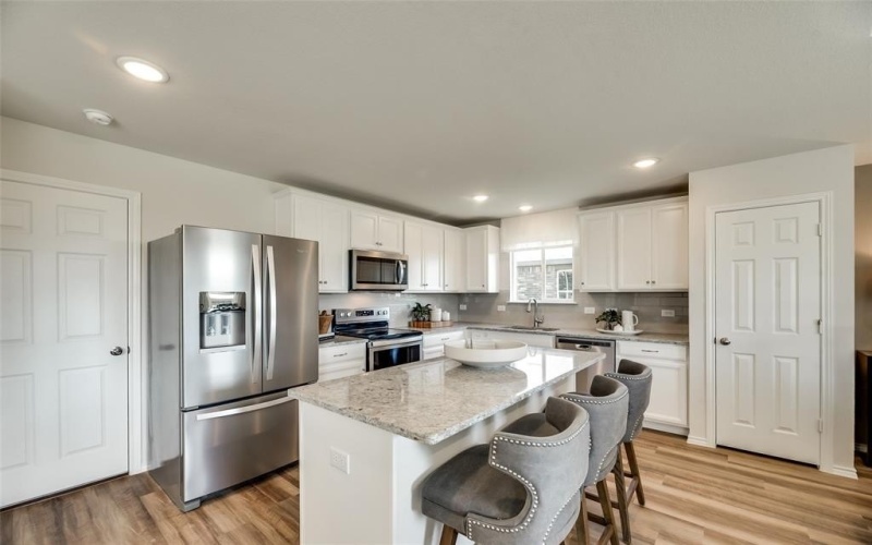 2050 Pleasant Knoll Circle, Forney, TX 75126, 4 Bedrooms Bedrooms, ,3 BathroomsBathrooms,Residential,For Sale,2050 Pleasant Knoll Circle,20930332