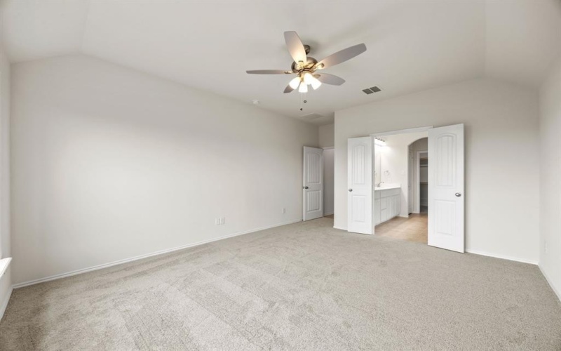 1145 Avery, Granbury, TX 76049, 3 Bedrooms Bedrooms, ,2 BathroomsBathrooms,Residential,For Sale,1145 Avery,20935272