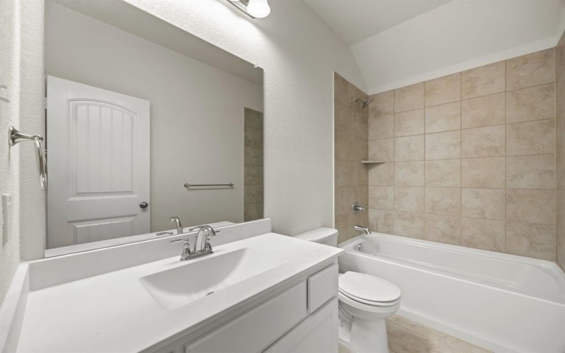 1145 Avery, Granbury, TX 76049, 3 Bedrooms Bedrooms, ,2 BathroomsBathrooms,Residential,For Sale,1145 Avery,20935272