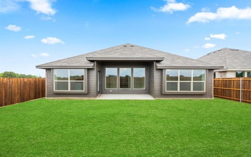 1145 Avery, Granbury, TX 76049, 3 Bedrooms Bedrooms, ,2 BathroomsBathrooms,Residential,For Sale,1145 Avery,20935272