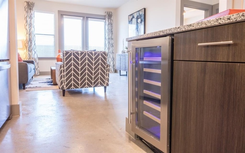2175 Tucker Street #2213, Dallas, TX 75214, 1 Bedroom Bedrooms, ,1 BathroomBathrooms,Residential Lease,For Rent,2175 Tucker Street,20935332