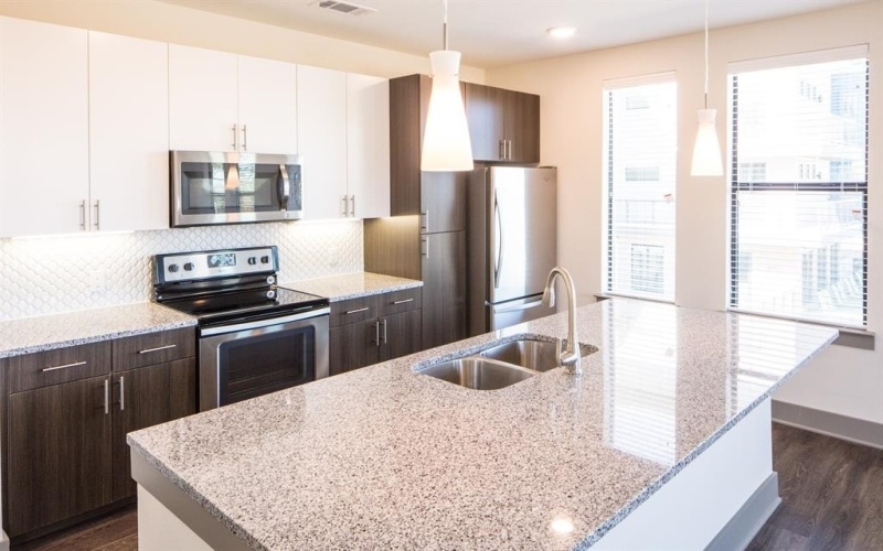 2175 Tucker Street #2213, Dallas, TX 75214, 1 Bedroom Bedrooms, ,1 BathroomBathrooms,Residential Lease,For Rent,2175 Tucker Street,20935332