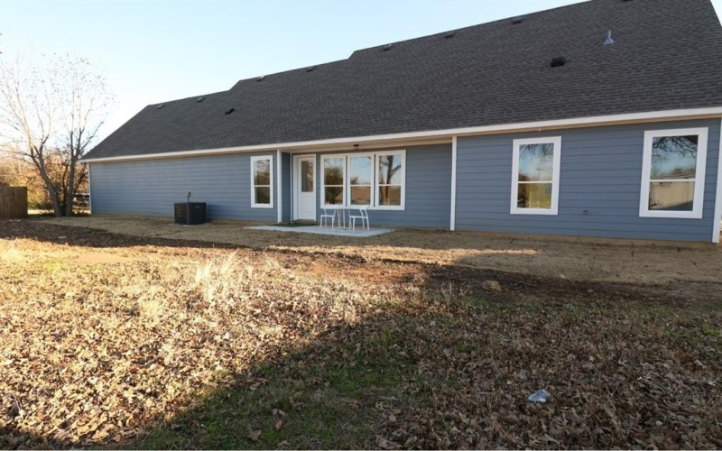 401 Peacock Street, Cleburne, TX 76031, 3 Bedrooms Bedrooms, ,2 BathroomsBathrooms,Residential Lease,For Rent,401 Peacock Street,20935354