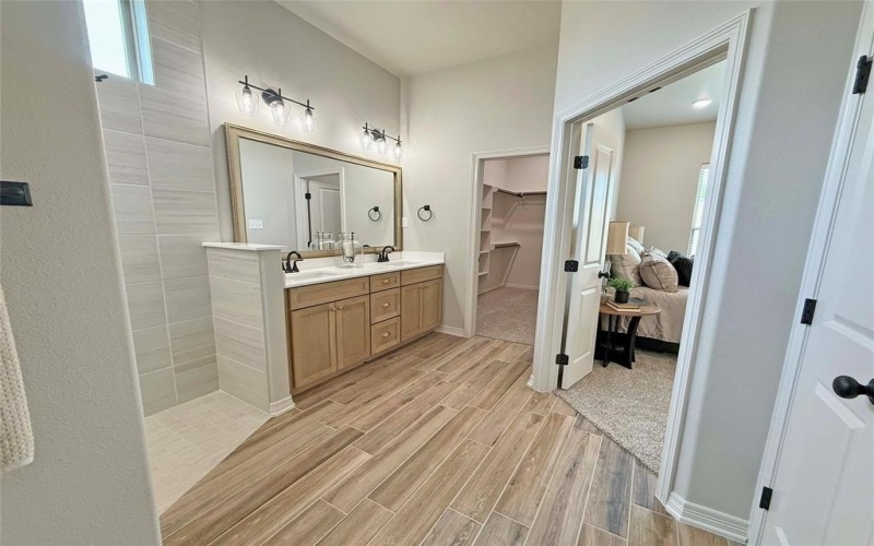 201 Lasso Loop, Lorena, TX 76655, 4 Habitaciones Habitaciones , ,3 BañosBaños,Residential,En Venta,201 Lasso Loop,226809